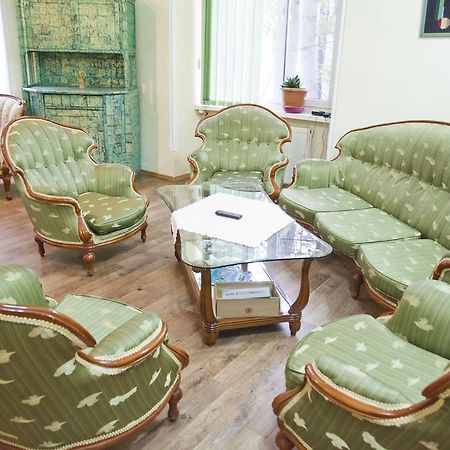 Lucky Travelers Room Tbilisi Exteriör bild