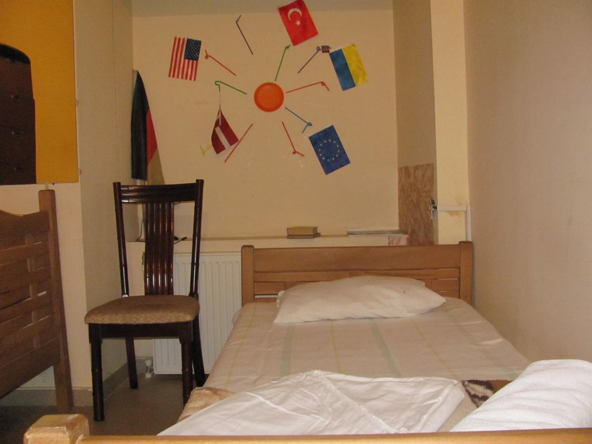Lucky Travelers Room Tbilisi Exteriör bild