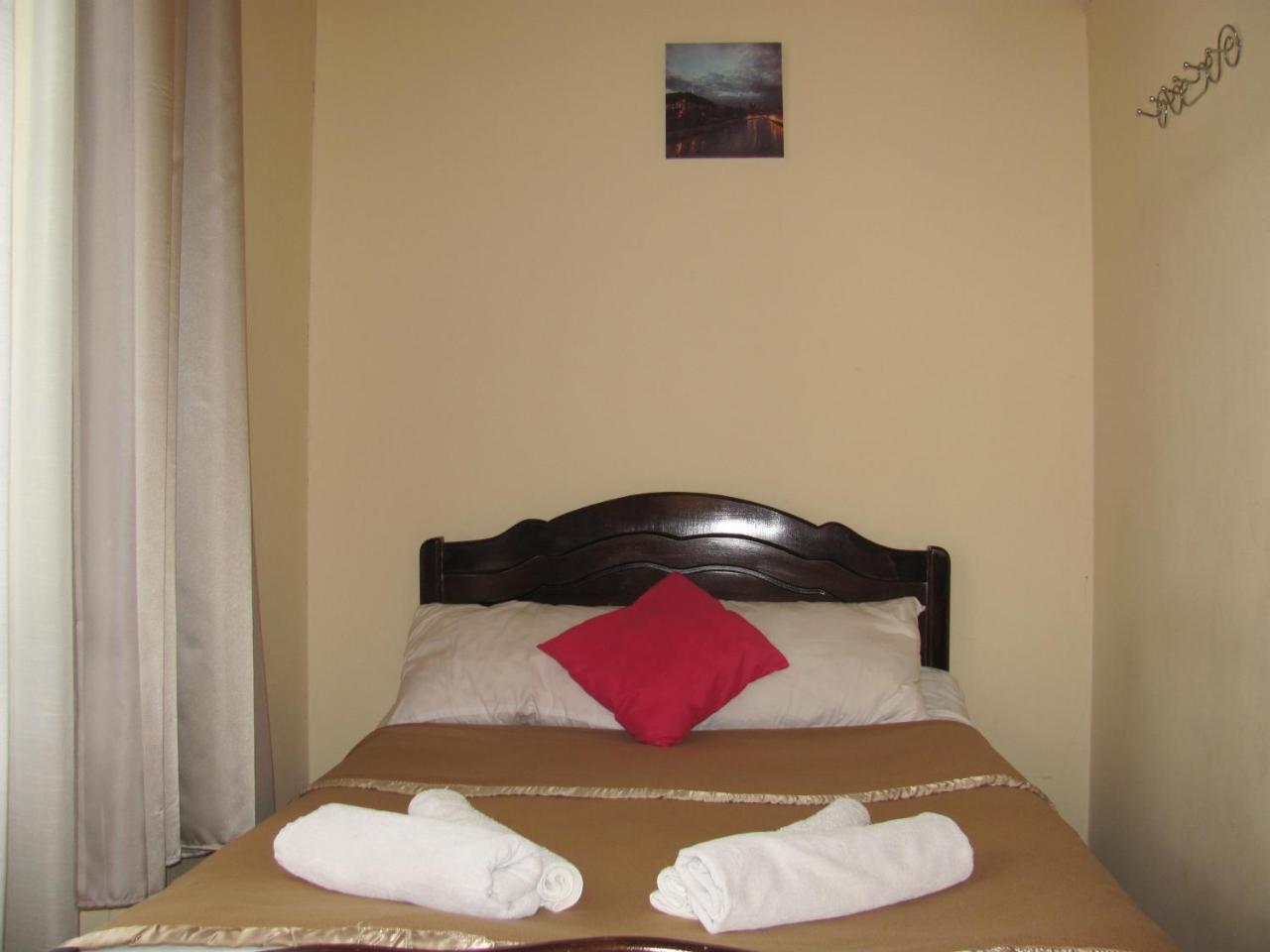 Lucky Travelers Room Tbilisi Exteriör bild