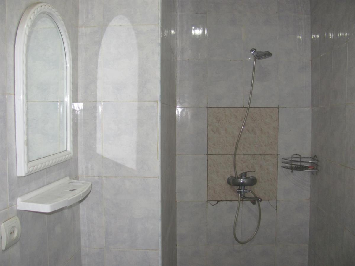Lucky Travelers Room Tbilisi Rum bild